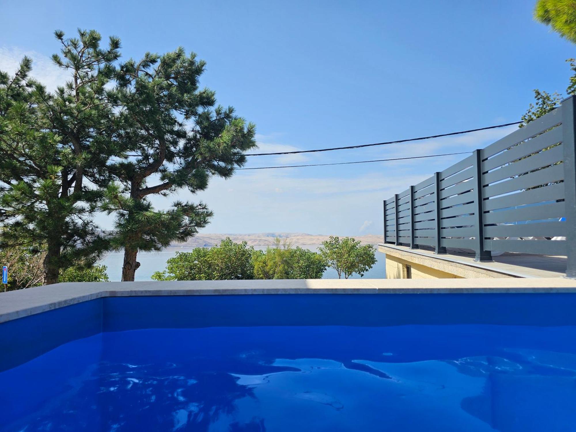 Beachfront House Ivana With Pool - Renovated 2025 Cesarica Bagian luar foto
