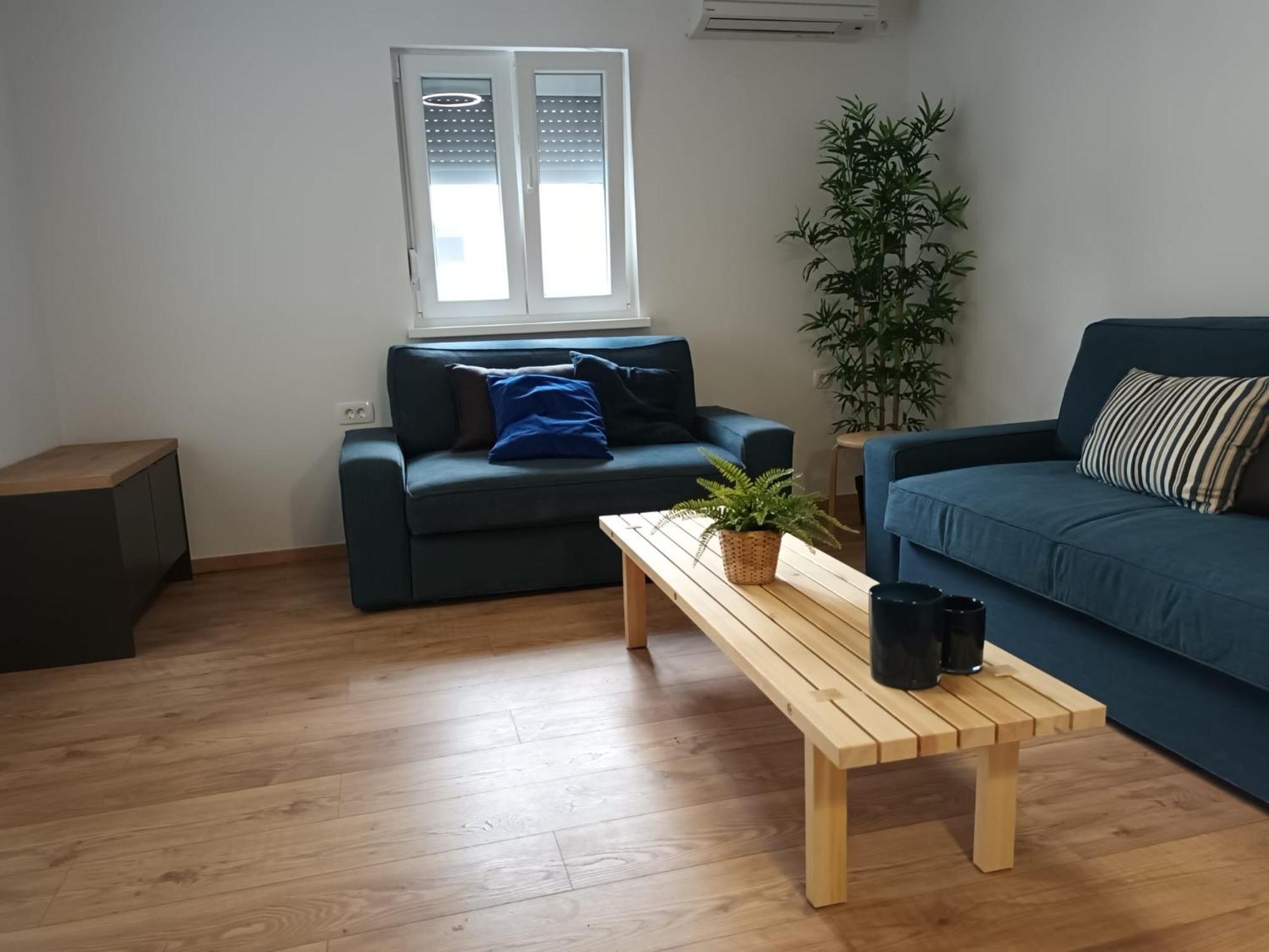 Beachfront House Ivana With Pool - Renovated 2025 Cesarica Bagian luar foto