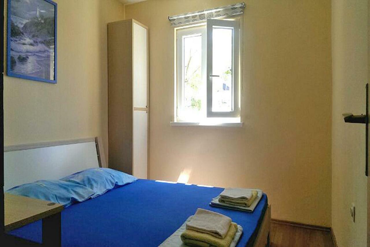 Beachfront House Ivana With Pool - Renovated 2025 Cesarica Bagian luar foto